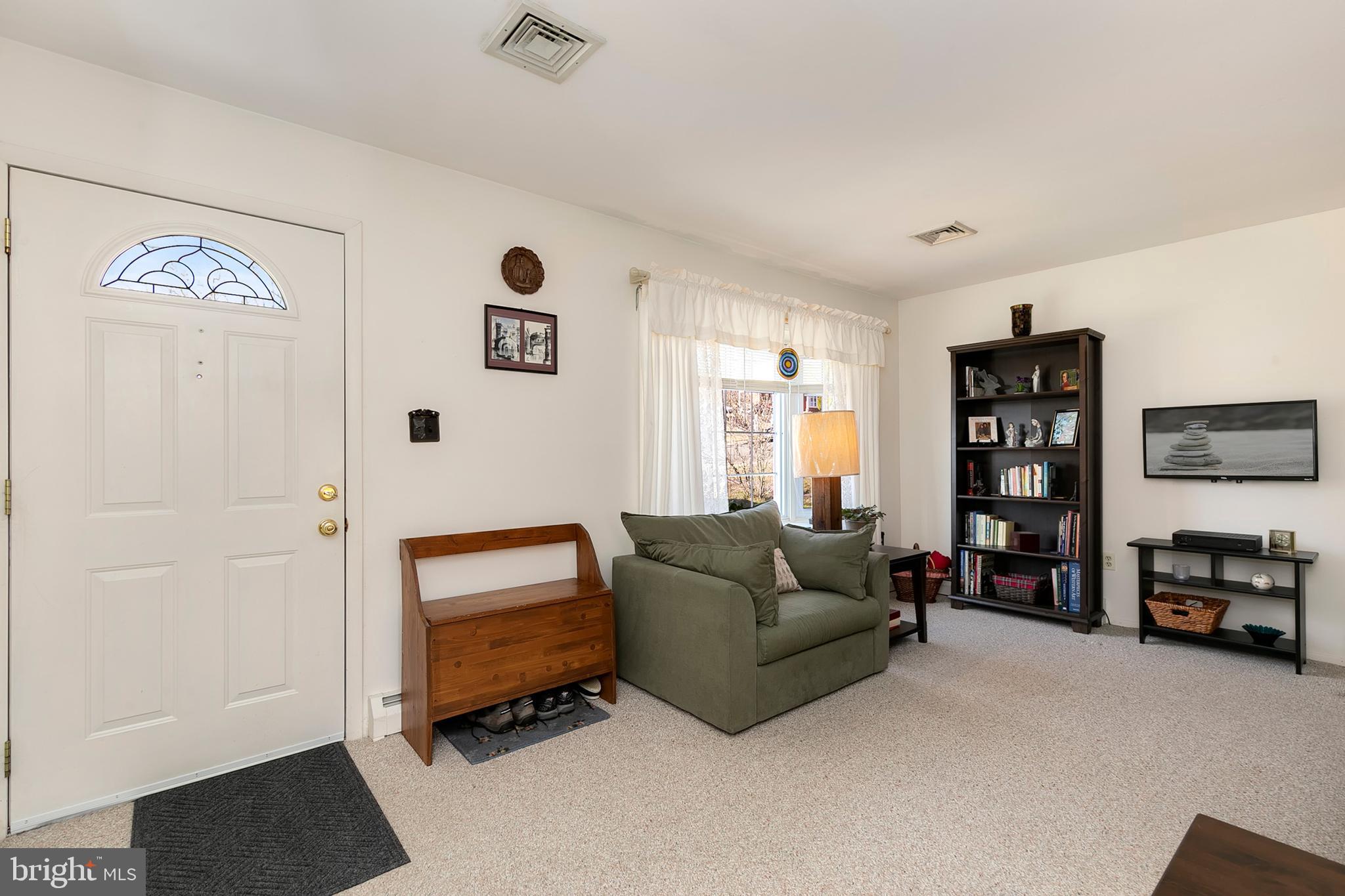 14139 Grayson Road Woodbridge, VA 22191 - Photo 27 of 42 Gallery Image 27