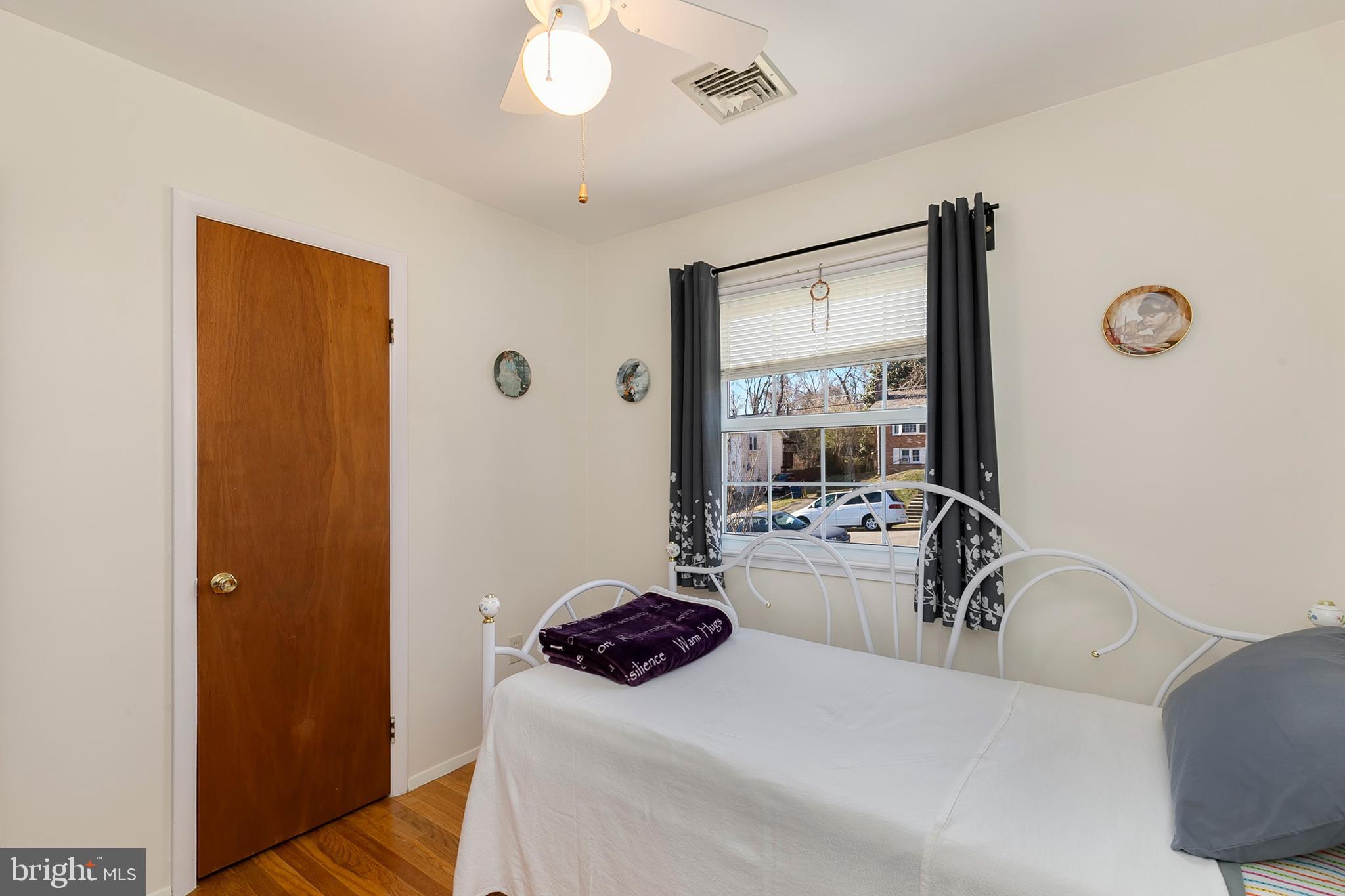 14139 Grayson Road Woodbridge, VA 22191 - Photo 31 of 42 Gallery Image 31