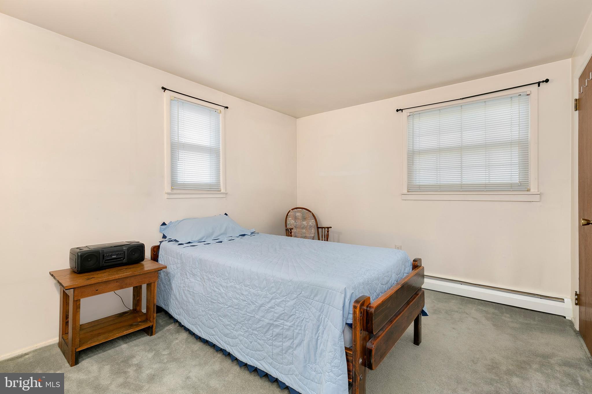 14139 Grayson Road Woodbridge, VA 22191 - Photo 5 of 42 Gallery Image 5