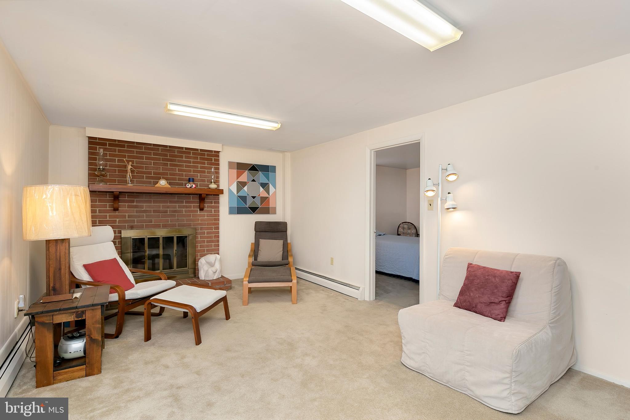 14139 Grayson Road Woodbridge, VA 22191 - Photo 7 of 42 Gallery Image 7