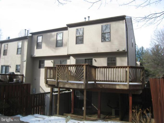 20411 Boulder Ridge Terrace Gaithersburg, MD 20882 - Photo 22 of 22 Exterior (Rear)