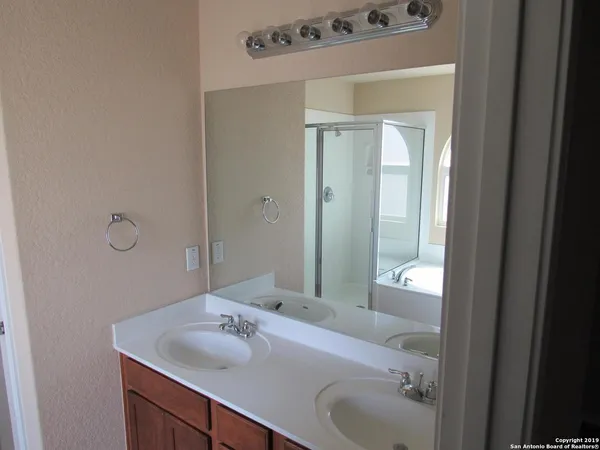 $265,000 | 7002 Laguna Beach, Converse, TX 78109