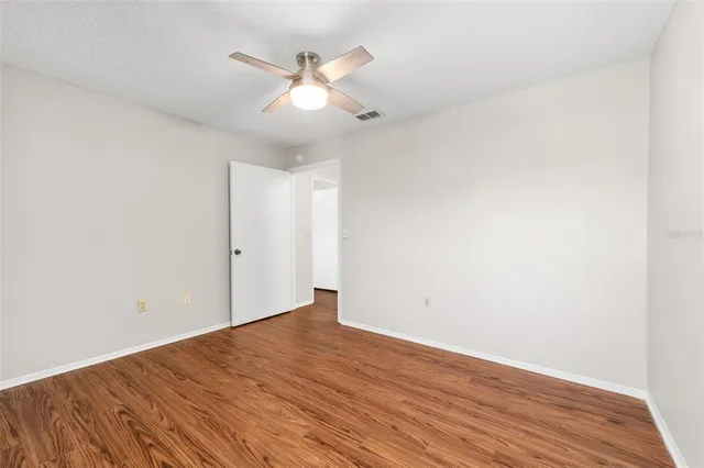 $162,500 | 3705 Southwest 27th Street, Unit 1224, Gainesville, FL 32608