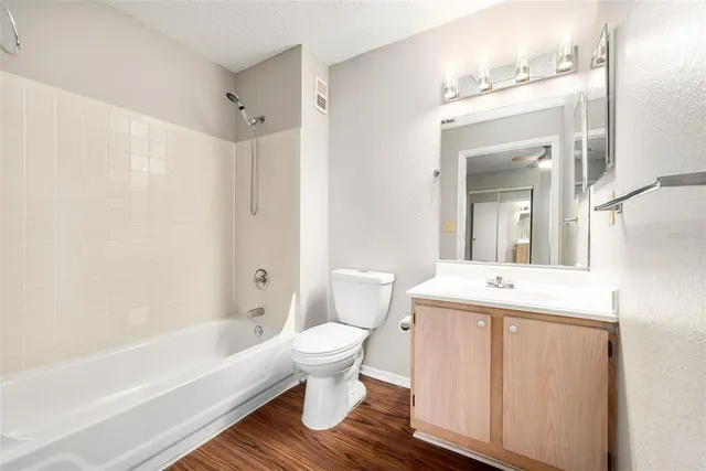 $162,500 | 3705 Southwest 27th Street, Unit 1224, Gainesville, FL 32608