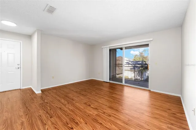 $162,500 | 3705 Southwest 27th Street, Unit 1224, Gainesville, FL 32608