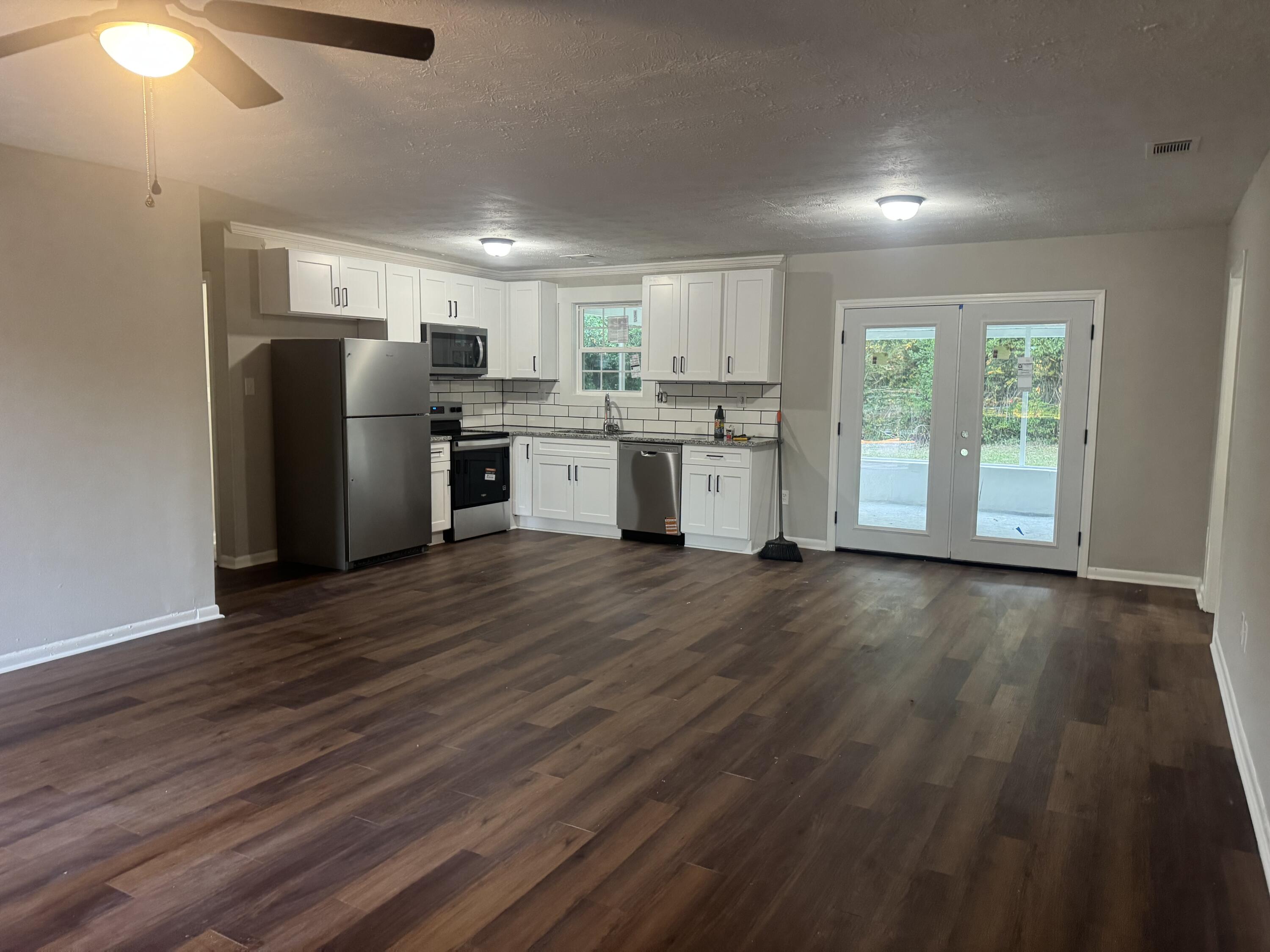 2919 Panhandle Circle Augusta, GA 30906 - Photo 4 of 14 IMG_0314