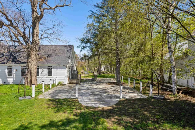 $2,995,000 | 9 Main Street, Lyme, NH 03768