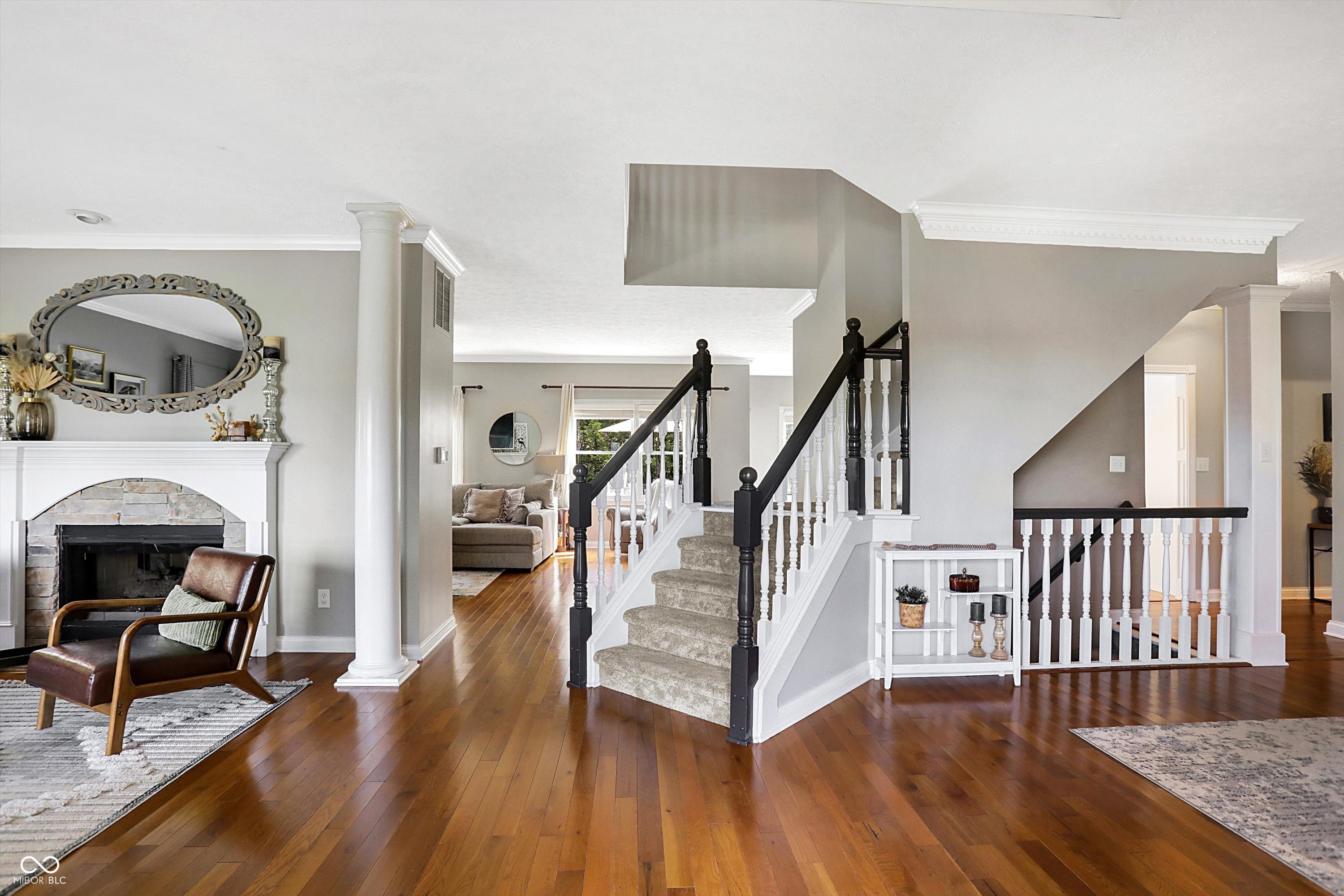 9986 Springstone Road Fishers, IN 46055 - Photo 11 of 100