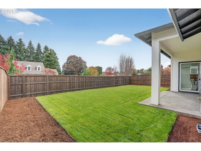 $949,000 | 12313 Northeast 66th Avenue, Vancouver, WA 98686