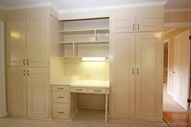 6298 Ware Point Road Gloucester, VA 23061 - Photo 9 of 27 Gallery Image 9