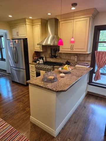 $929,900 | 4036 Miller Drive, Glenview, IL 60026