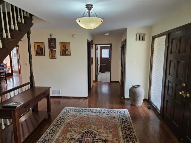 $929,900 | 4036 Miller Drive, Glenview, IL 60026