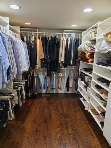 $929,900 | 4036 Miller Drive, Glenview, IL 60026