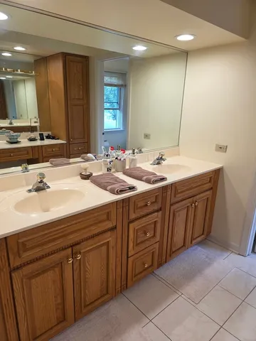 $929,900 | 4036 Miller Drive, Glenview, IL 60026