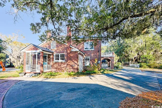 $649,900 | 509 Beaty Street, Conway, SC 29526