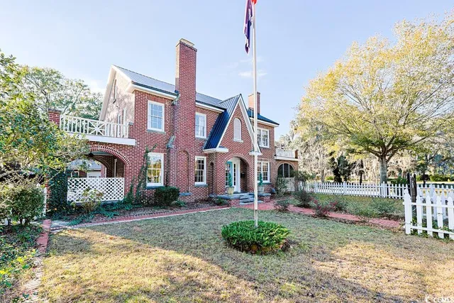 $649,900 | 509 Beaty Street, Conway, SC 29526