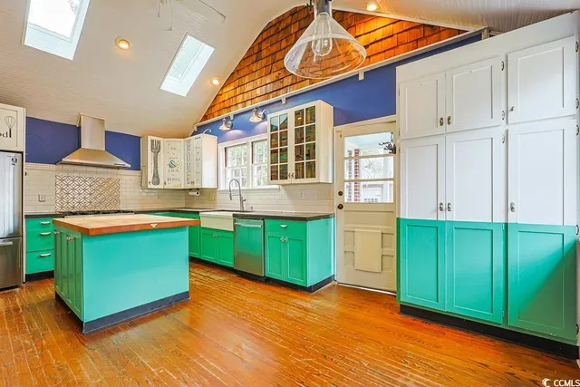 $649,900 | 509 Beaty Street, Conway, SC 29526