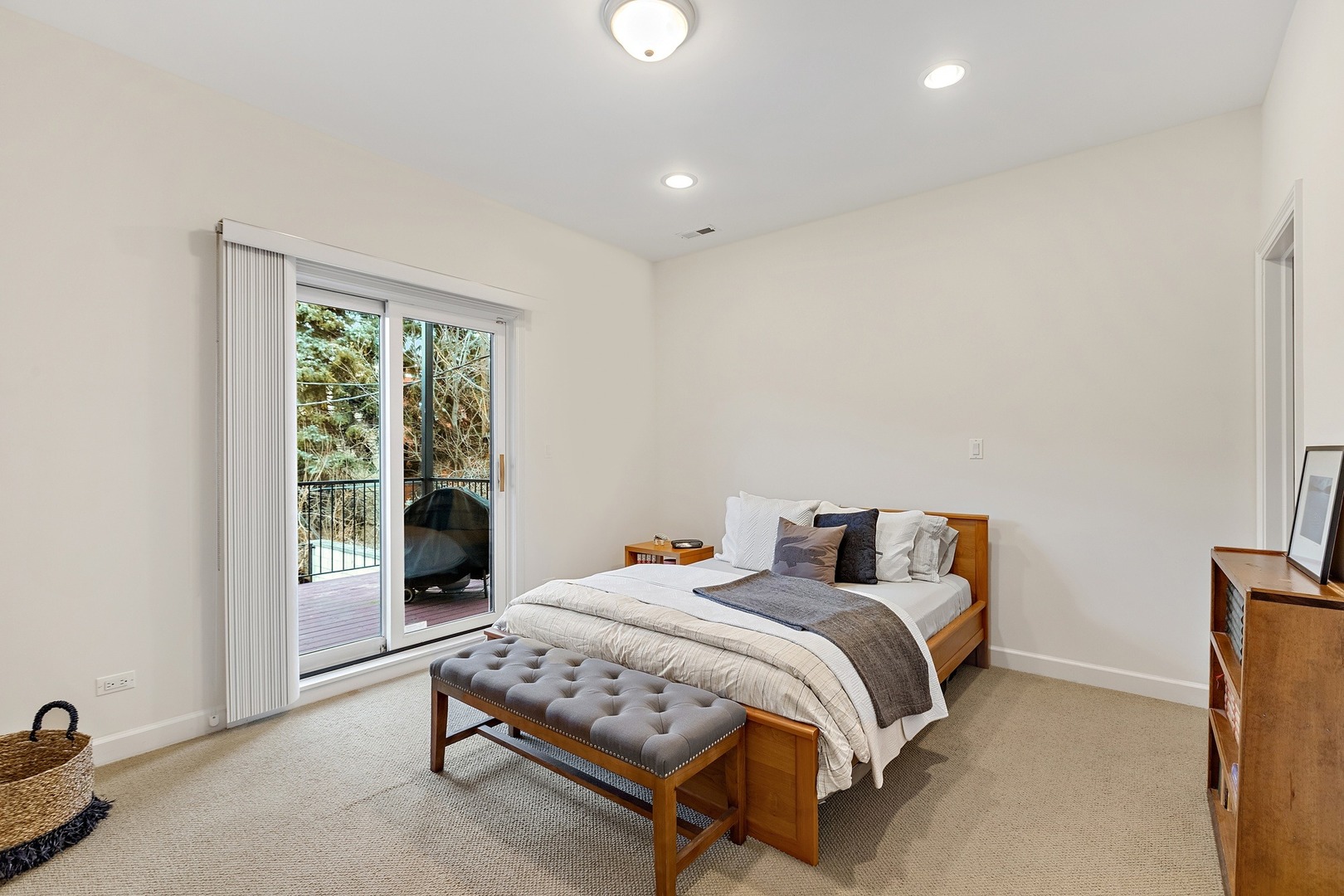 1306 West Grenshaw Street, Unit 2 Chicago, IL 60607 - Photo 8 of 17