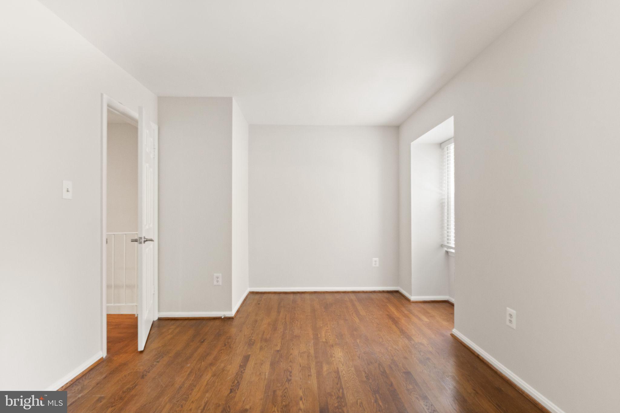2037 Durand Drive Reston, VA 20191 - Photo 40 of 79