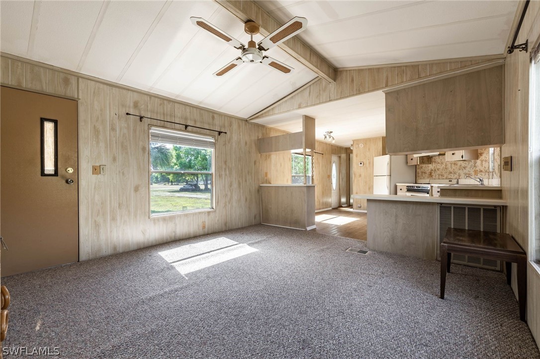360 Wilson Road LaBelle, FL 33935 - Photo 8 of 34 Gallery Image 8