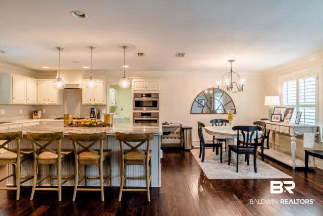 59 North Ingleside Street Fairhope, AL 36532 - Photo 2 of 28