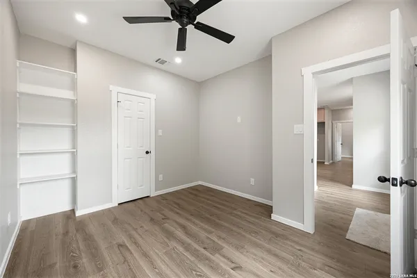 $380,000 | 316 Royal Oaks Drive, Somerset, TX 78069