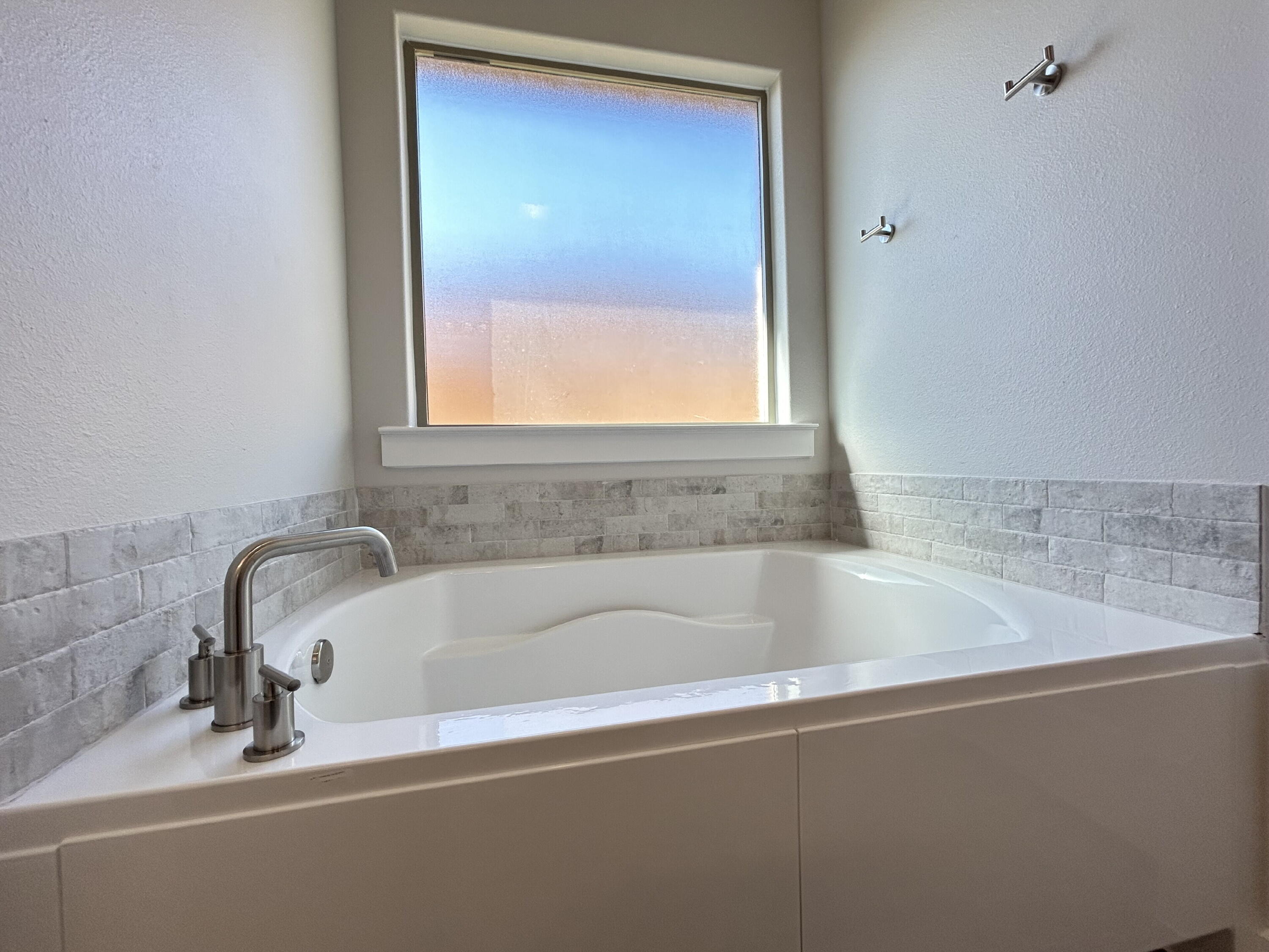 7017 15th Street Lubbock, TX 79416 - Photo 12 of 17 IMG_3193