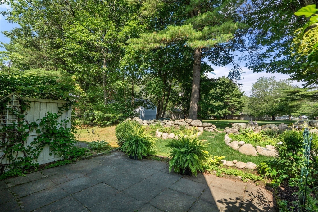 80 Jericho Road, Unit 80 Weston, MA 02493 - Photo 18 of 21