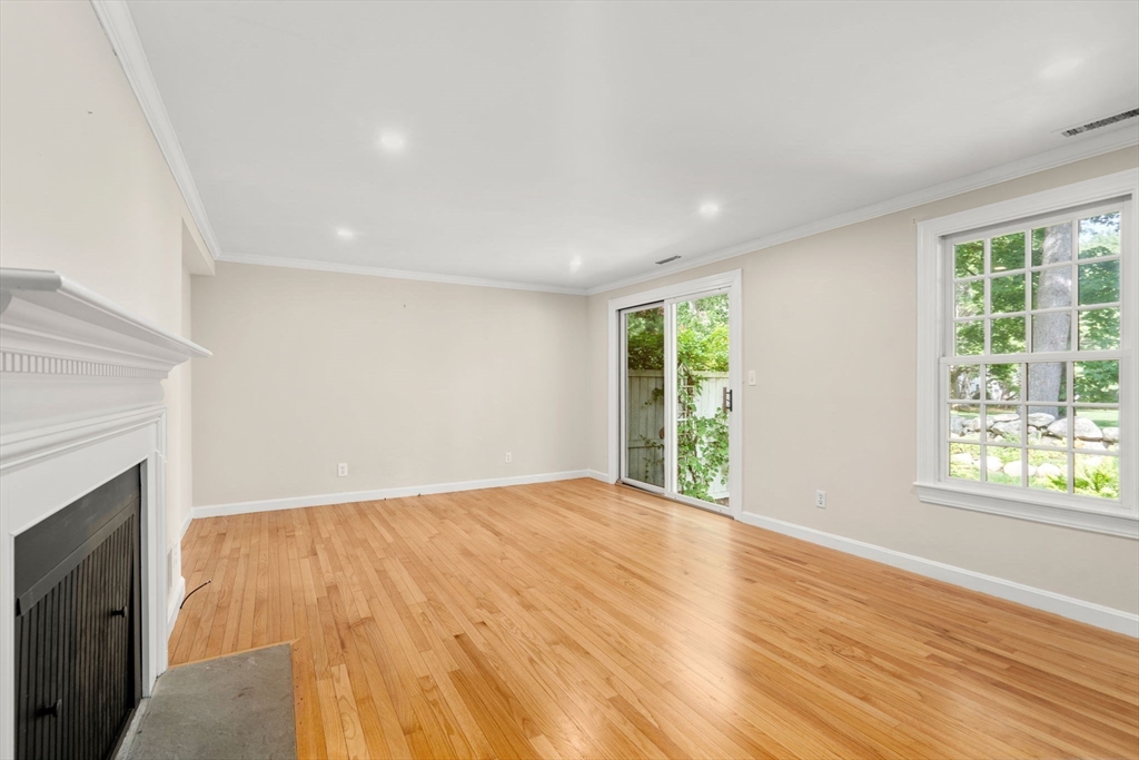 80 Jericho Road, Unit 80 Weston, MA 02493 - Photo 9 of 21