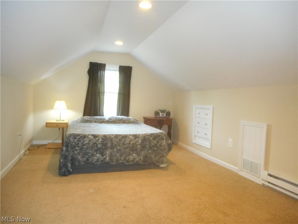 4026 Elmwood Road Cleveland Heights, OH 44121 - Photo 14 of 18