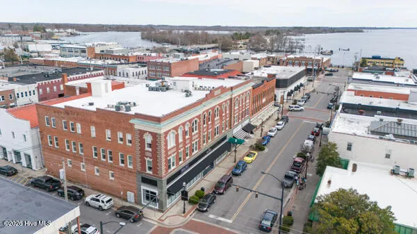 $1,100 | 508 East Main Street, Unit 206, Elizabeth City, NC 27909