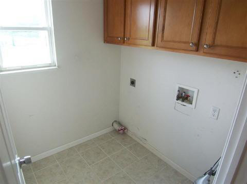 8300 North Bray Road Mount Morris, MI 48458 - Photo 13 of 18 20213566-12.JPG