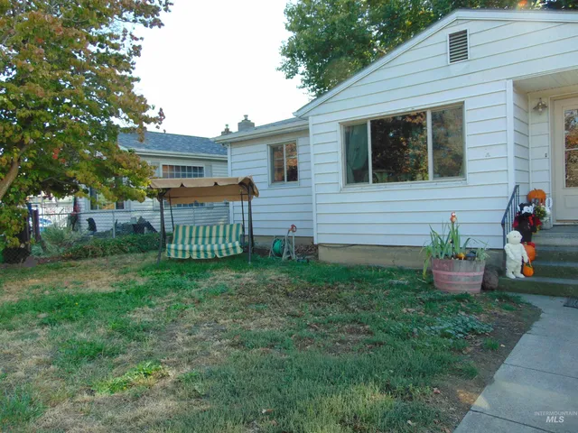 $317,400 | 2324 12th Avenue, Lewiston, ID 83501