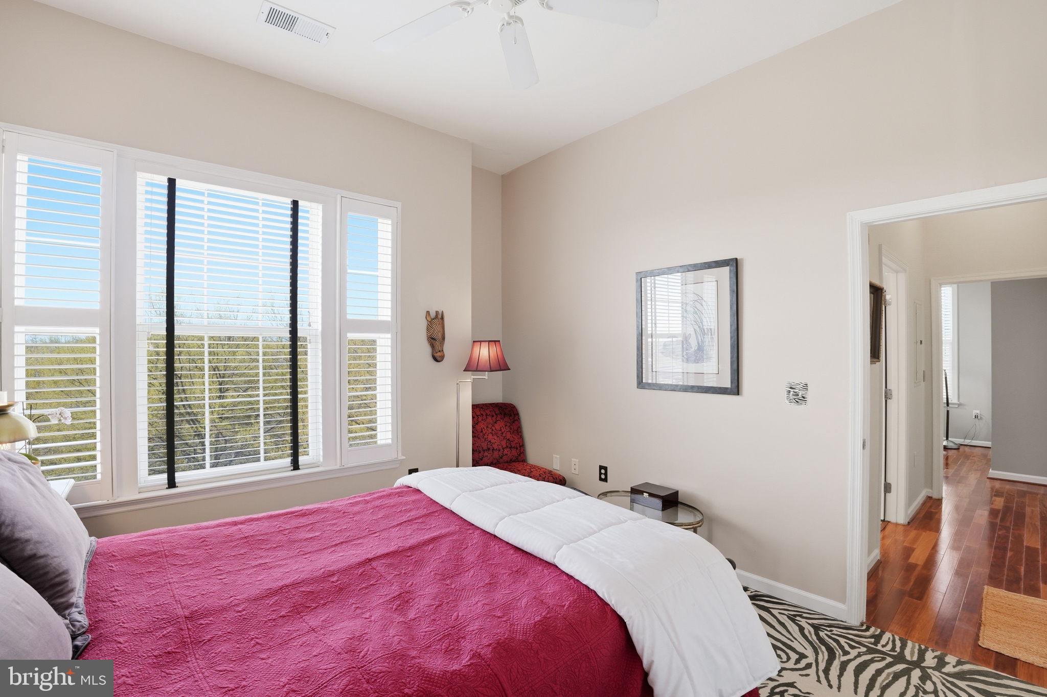 31 Booth Street, Unit 450 Gaithersburg, MD 20878 - Photo 26 of 36