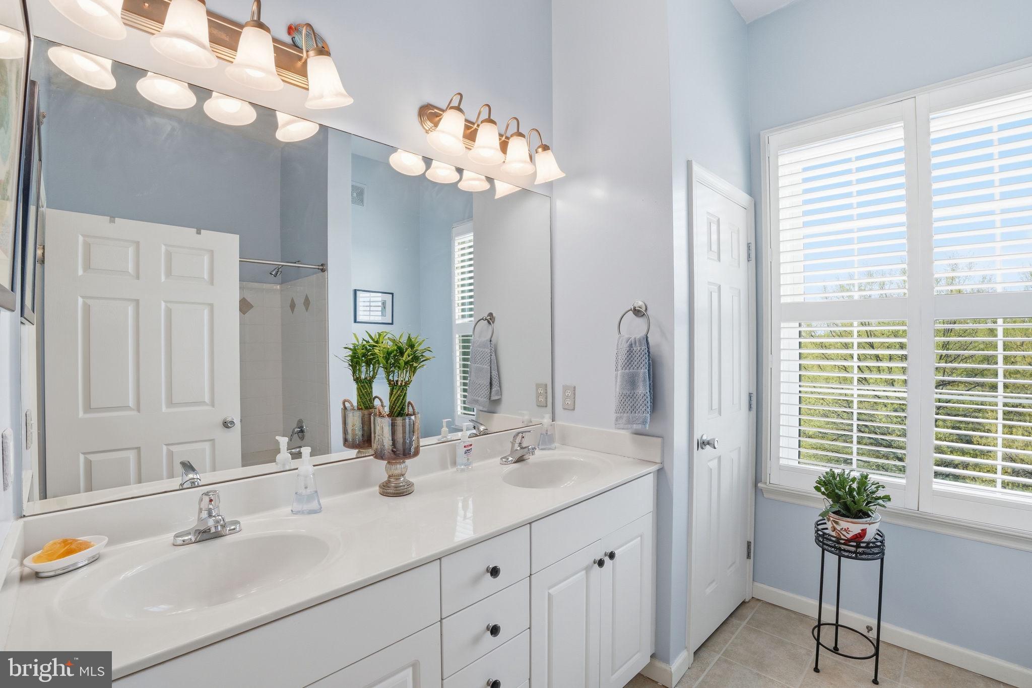 31 Booth Street, Unit 450 Gaithersburg, MD 20878 - Photo 27 of 36