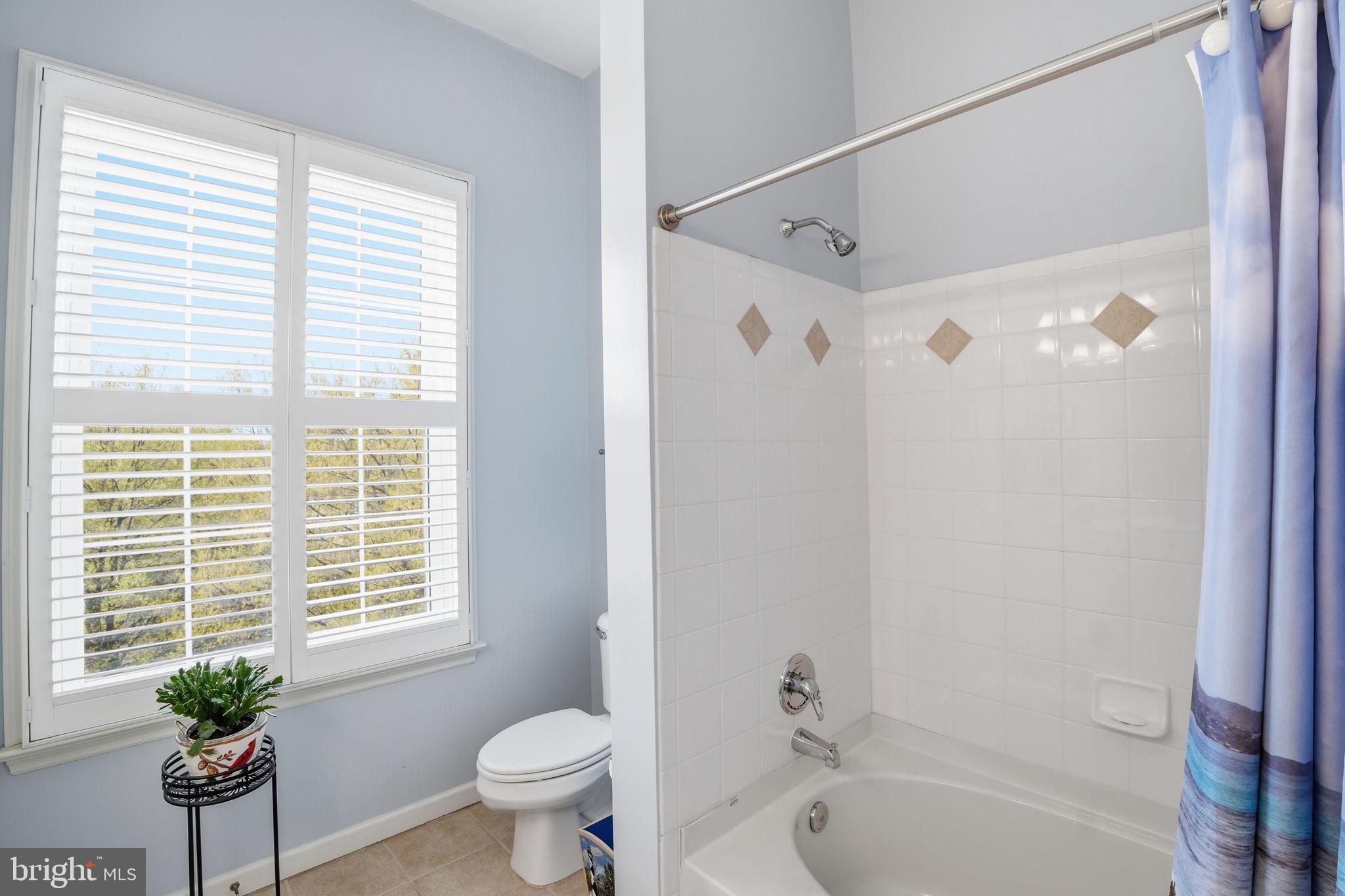 31 Booth Street, Unit 450 Gaithersburg, MD 20878 - Photo 28 of 36