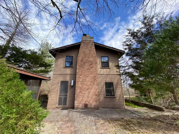 $100,000 | 12 Beach Ln Court, Ogden Dunes, IN 46368