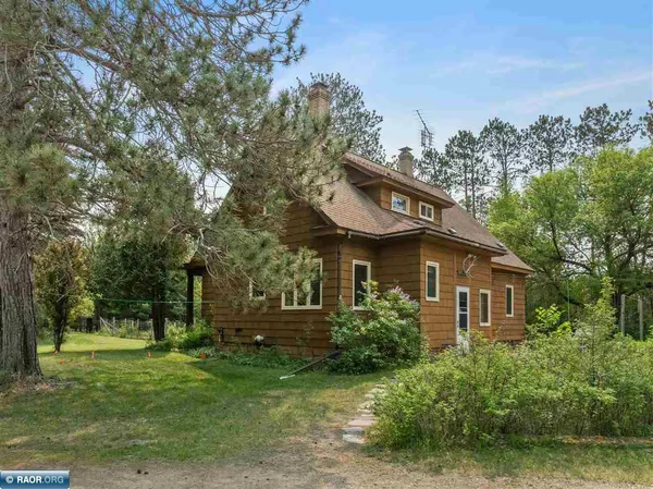 $382,000 | 4639 Vermilion Trail, Gilbert, MN 55741