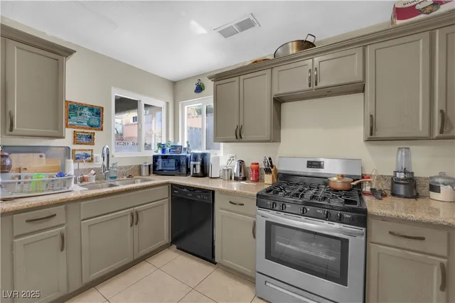 $370,000 | 3993 Gulliver Street, Las Vegas, NV 89115