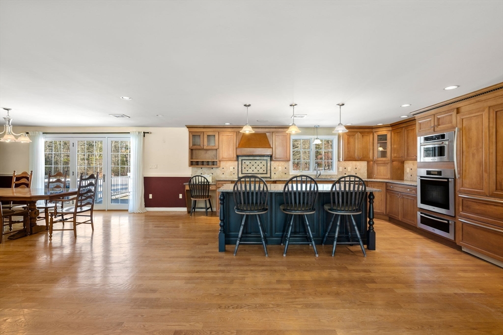 361 County Road Hanson, MA 02341 - Photo 3 of 17