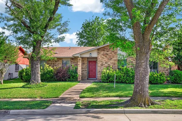 $299,900 | 2950 San Diego Drive, Dallas, TX 75228