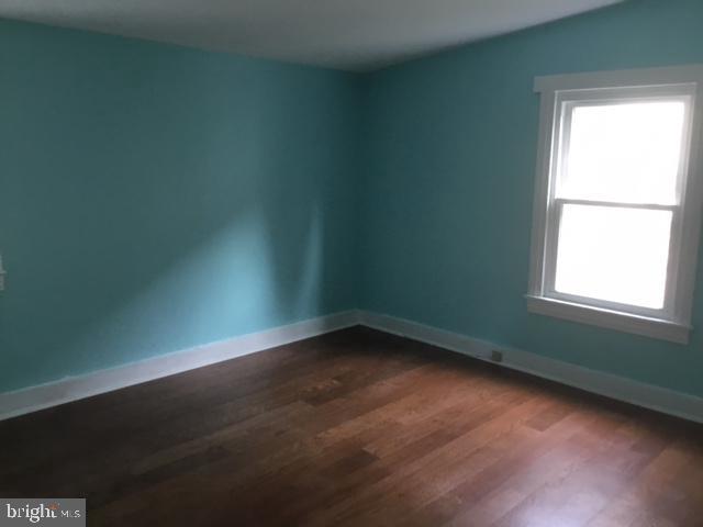 211 Iron Street Florence, NJ 08518 - Photo 13 of 21