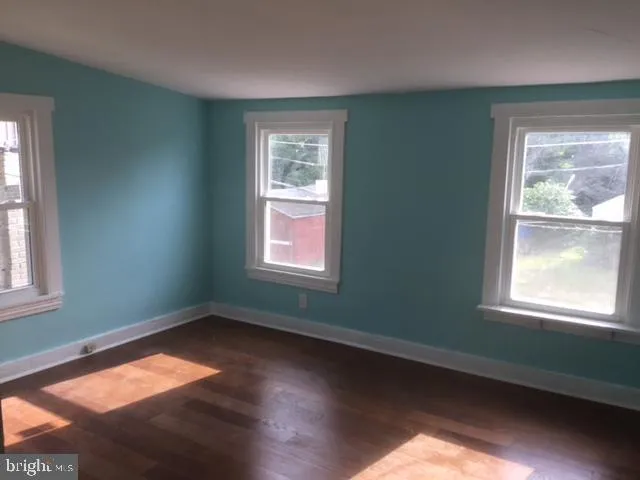 $1,750 | 211 Iron Street, Florence, NJ 08518