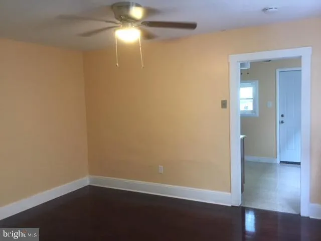 $1,750 | 211 Iron Street, Florence, NJ 08518