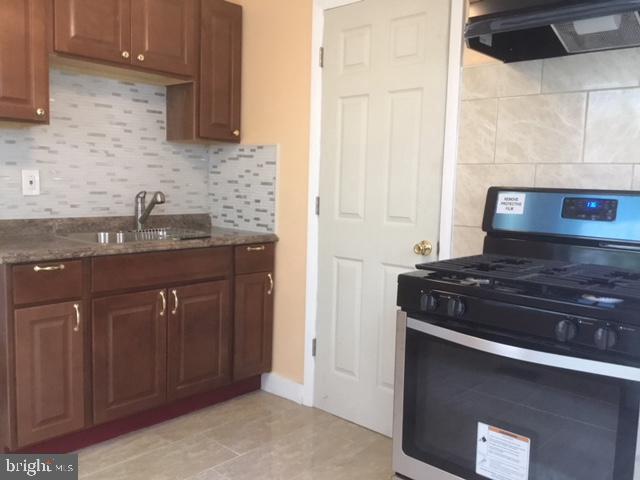 211 Iron Street Florence, NJ 08518 - Photo 10 of 21