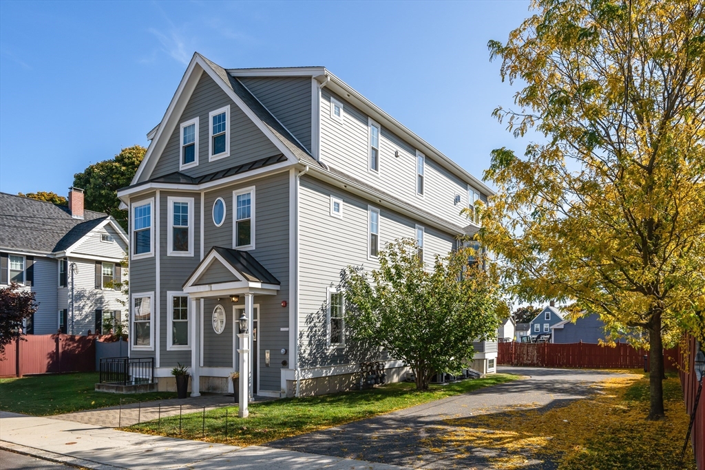 22 Chickatawbut Street, Unit U2 Boston, MA 02122 - Photo 1 of 12