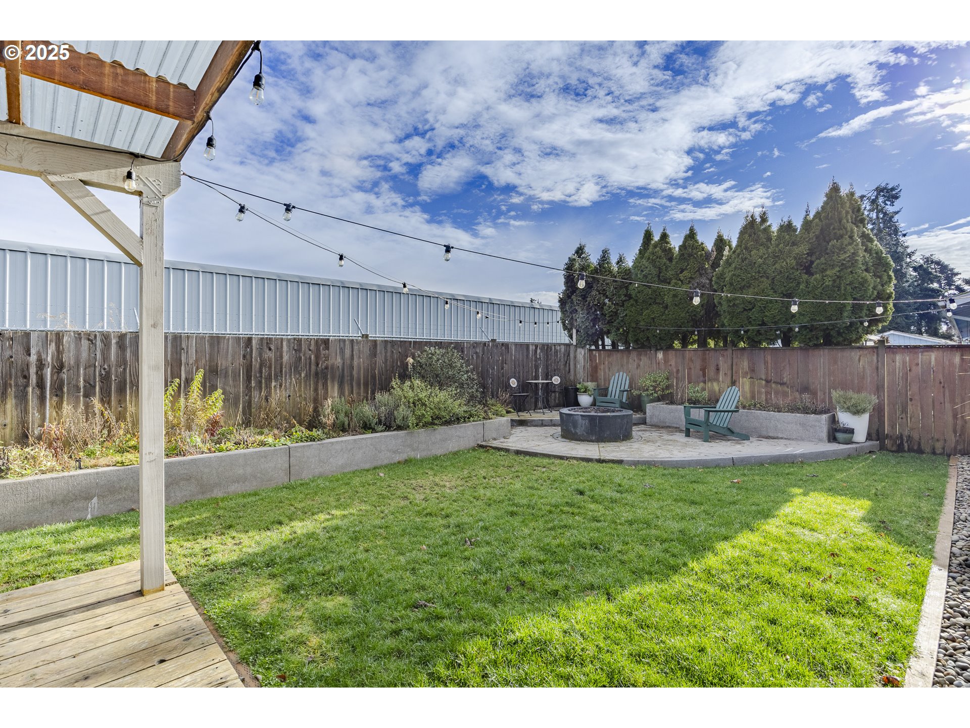 175 North 49th Street Springfield, OR 97478 - Photo 32 of 37 a view of a backyard with sitting area