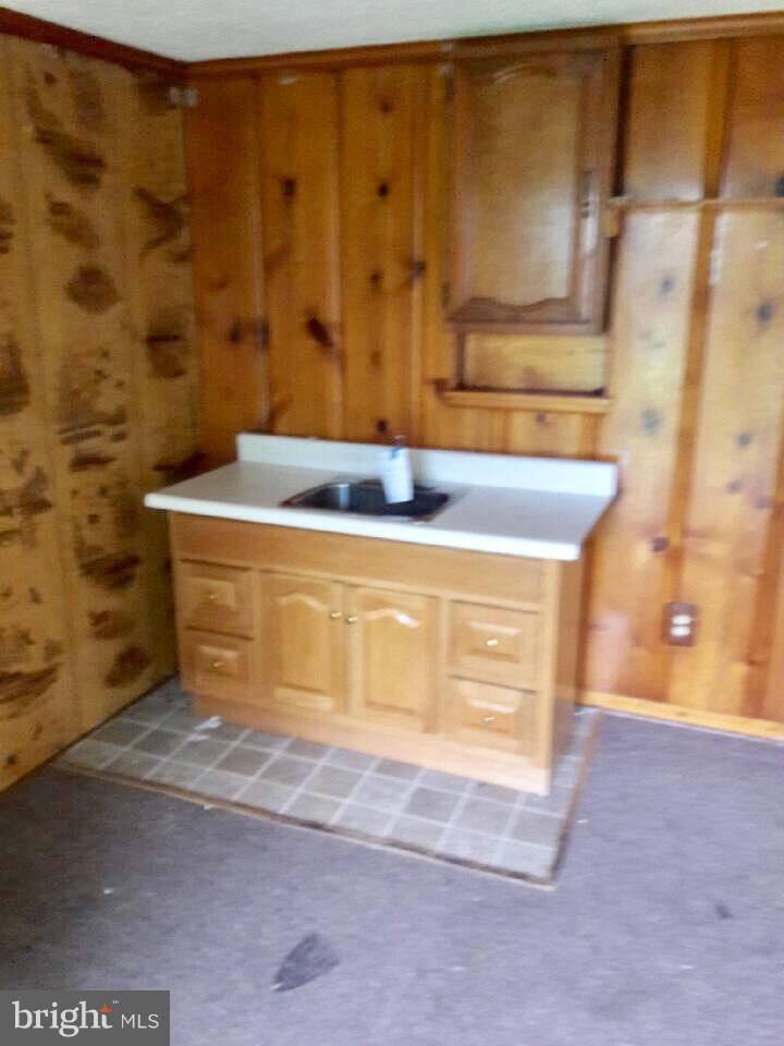 8006 Riggs Road Hyattsville, MD 20783 - Photo 10 of 15 Interior (General)