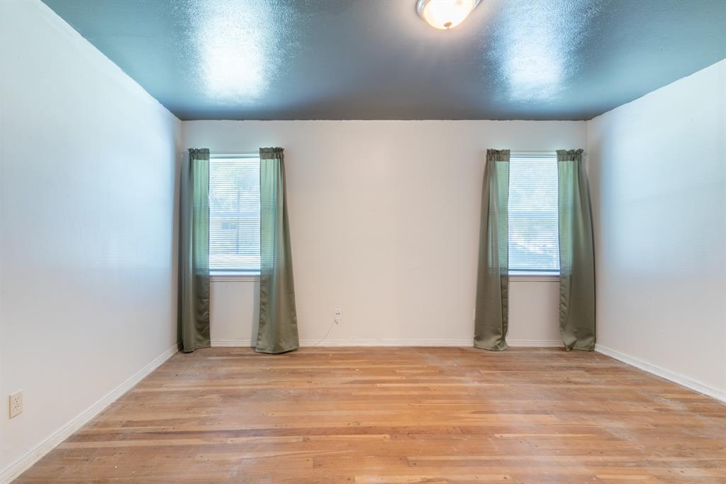 1208 Cedarbrook Trail Lancaster, TX 75146 - Photo 12 of 29