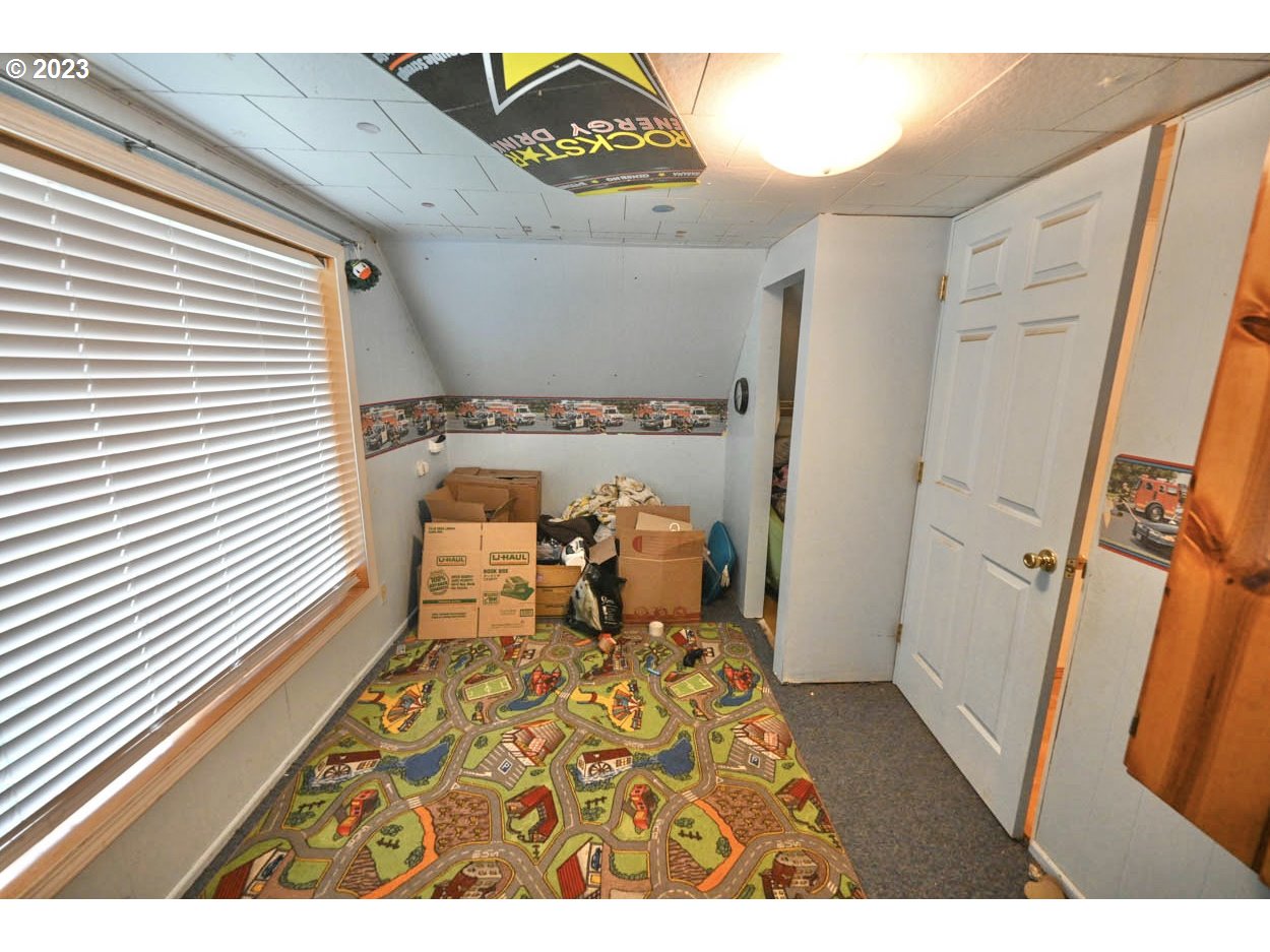 62735 Olive Barber Road Coos Bay, OR 97420 - Photo 16 of 41 Gallery Image 16